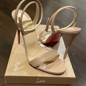 NEW Christian Louboutin Loubigirl Nude Beige Size 38